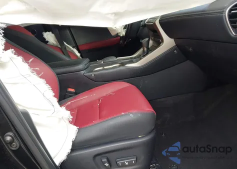 2021 Lexus Nx 300 z USA, uszkodzony, nr VIN JTJDARBZ8M2194038